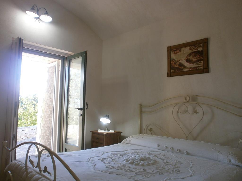 Trullo Villa Giuliana Con Giardino Posizione Panoramica Free Wifi Ostuni Cameră foto